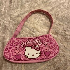 Hello Kitty Mini Purse in Pink
